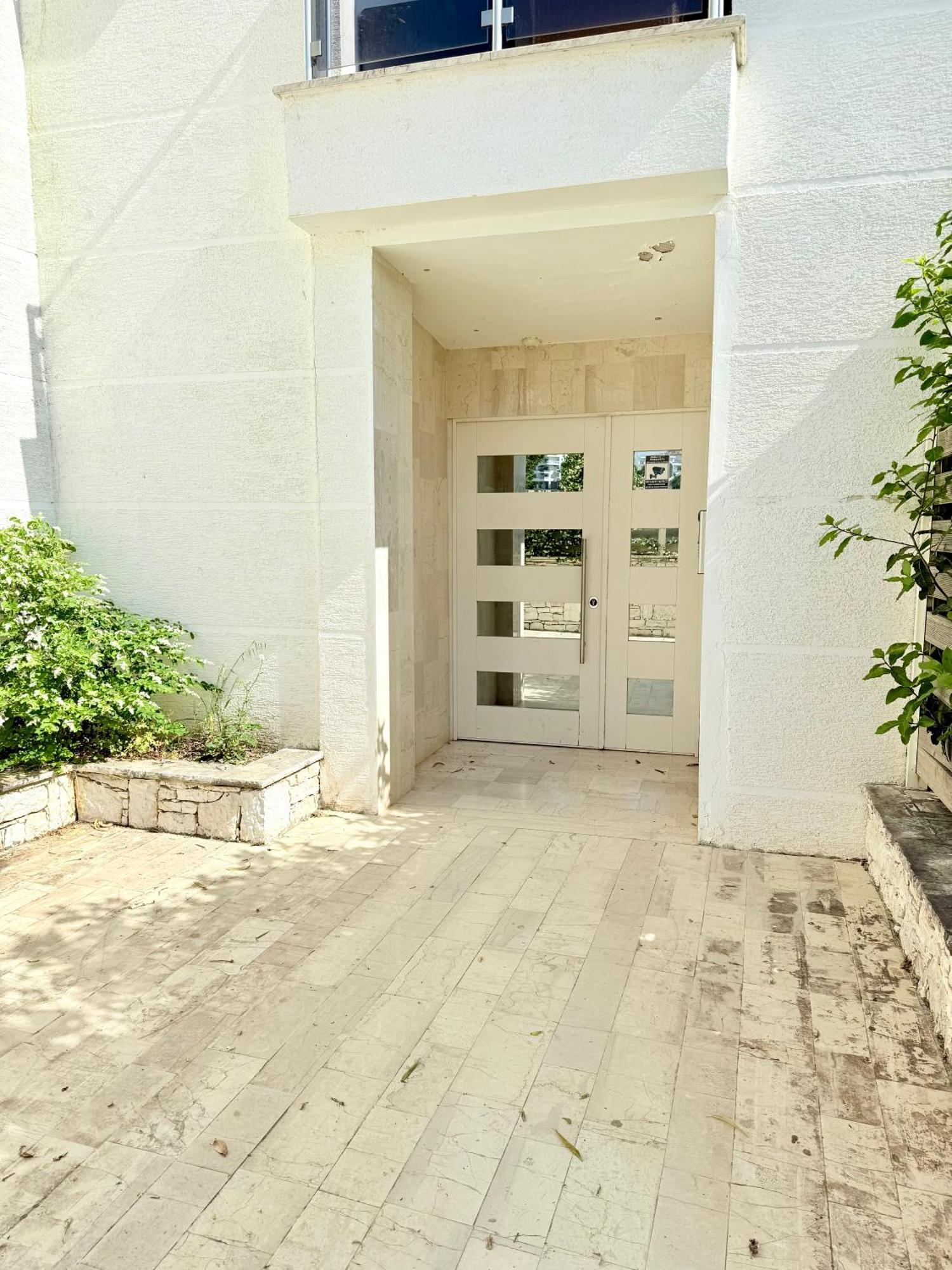 Limani Deluxe Apartments Sarandë Esterno foto
