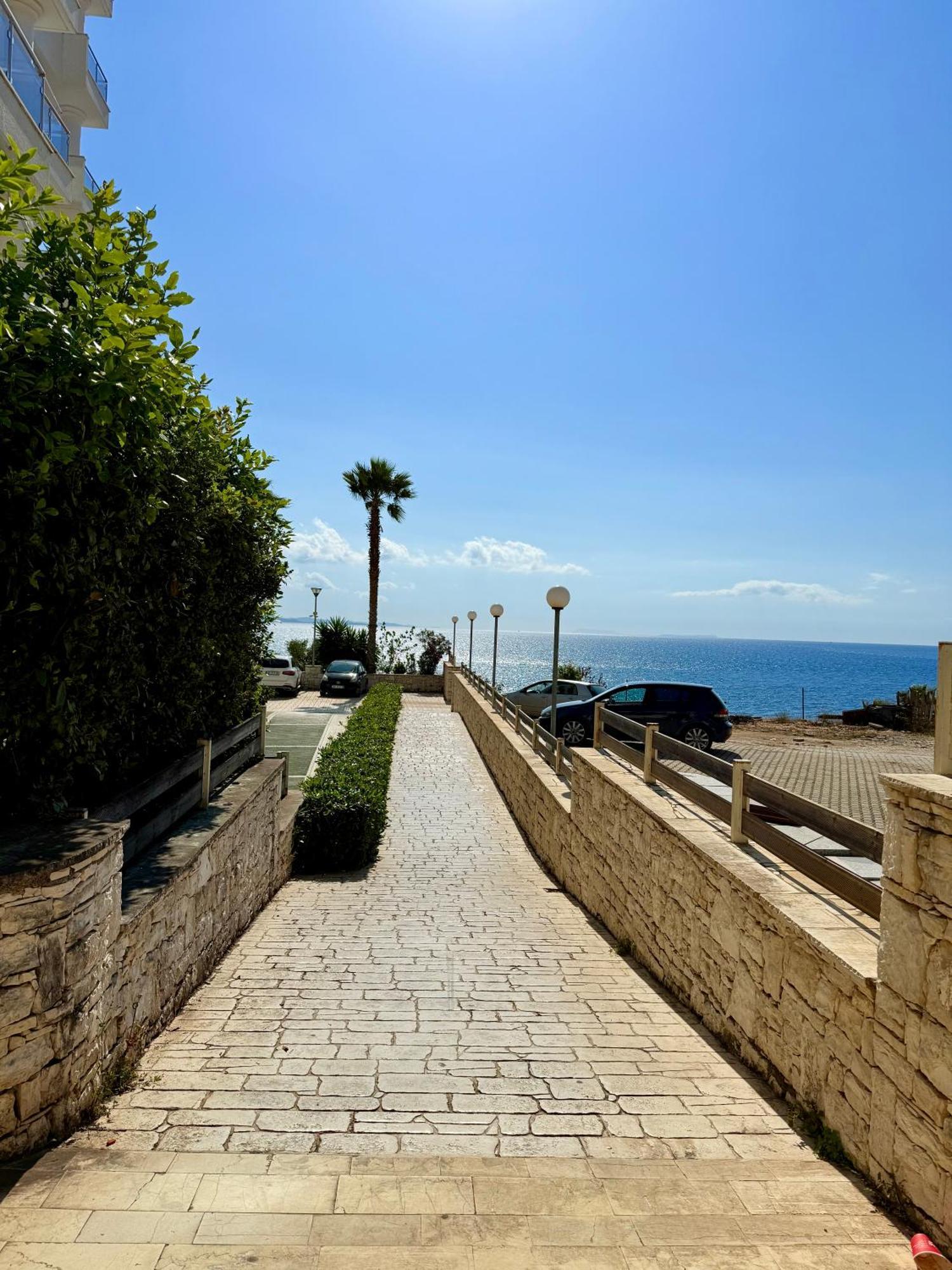 Limani Deluxe Apartments Sarandë Esterno foto