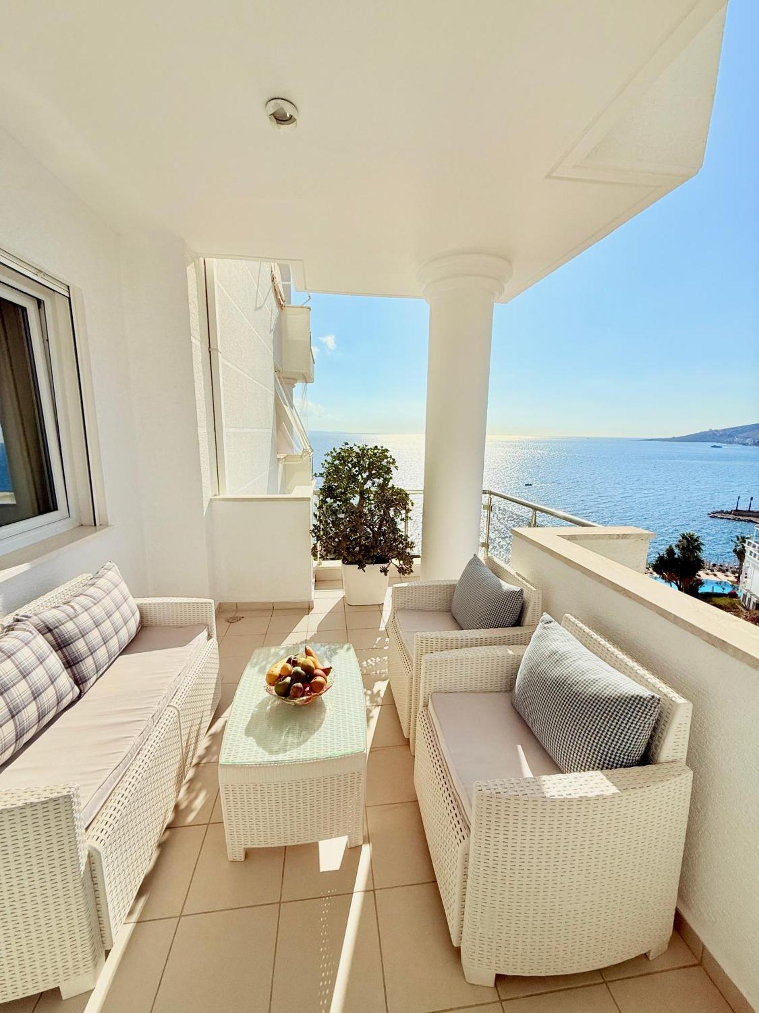 Limani Deluxe Apartments Sarandë Esterno foto